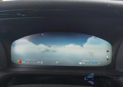 2021 Lincoln Aviator Grand Touring z USA, uszkodzony, nr VIN 5LMYJ8XY1MNL00027